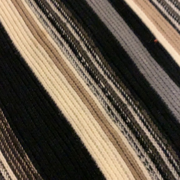 Mexx scarf - Picture 2 of 5